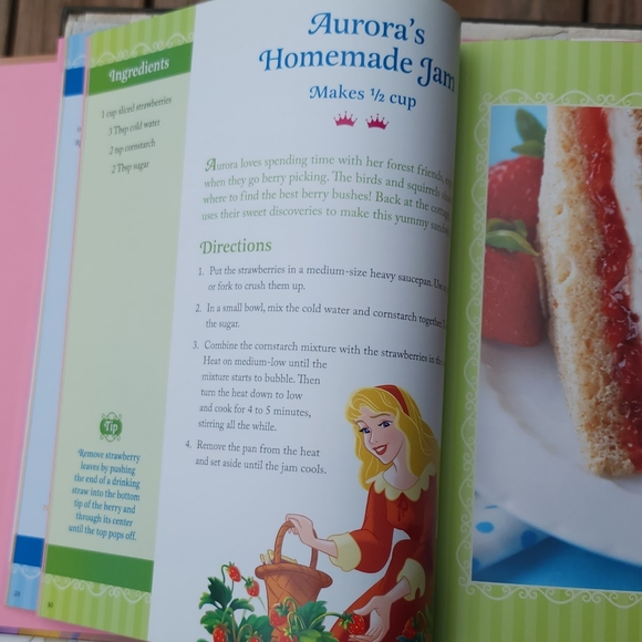 π 3 for $15 Deal! πThe Disney Princess Cookbook - Picture 4 of 8